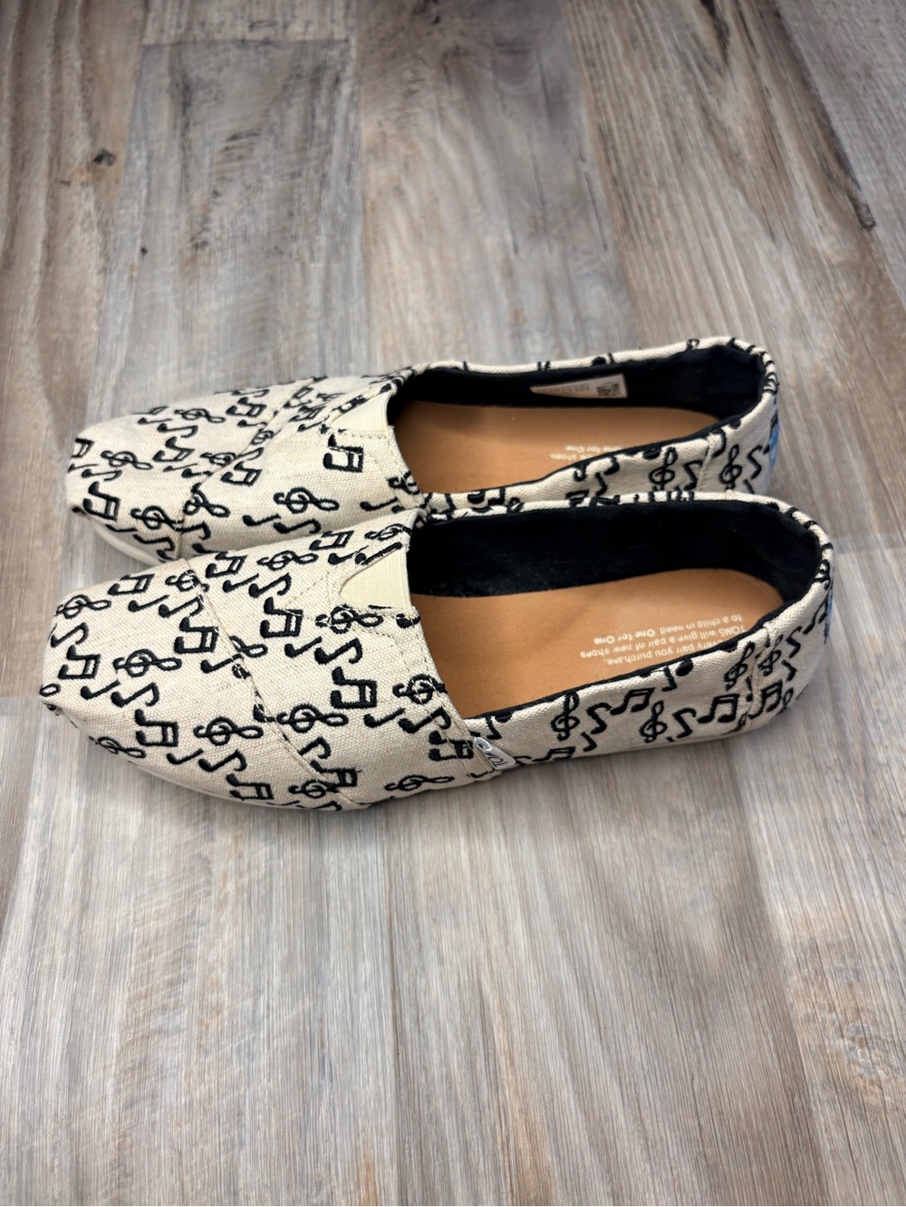 Tom’s Women's Alpargata Musical Notw Slip-On - Picture 3 of 7